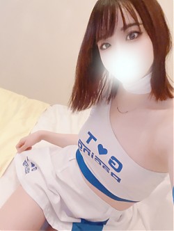 三日月　るな