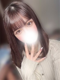 有明　ありな