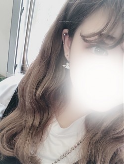 桃色　ぷるん
