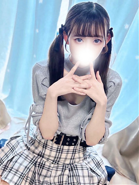 清純　ゆき