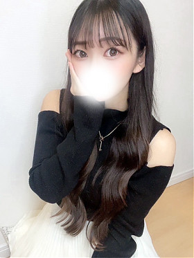 轡　れな